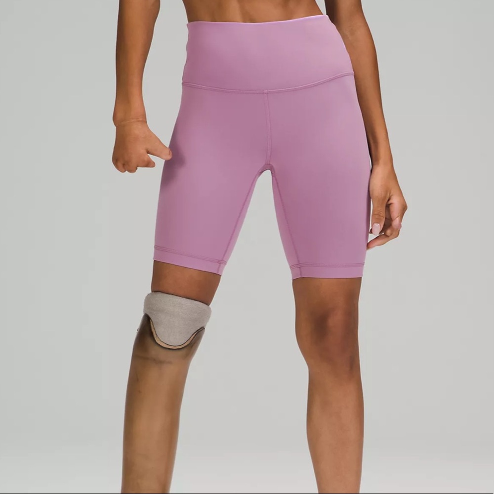 Lululemon Wunder Train High-Rise Short 8"
